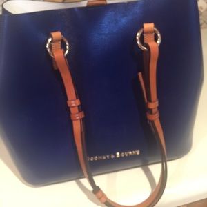 Dooney & Bourke bag